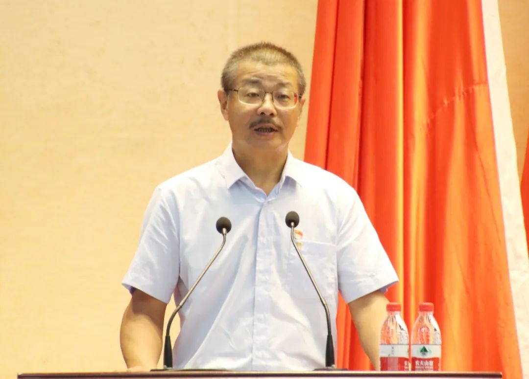 1719823558292295.jpg 海南礦業(yè)召開慶祝中國共產(chǎn)黨成立103周年暨七一表彰大會9.jpg